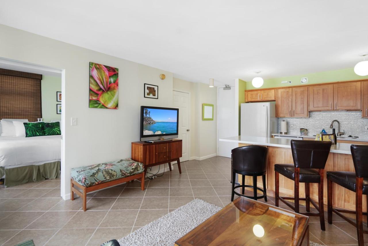Ke Aloha Suite At The Waikiki Banyan Honolulu Exterior foto